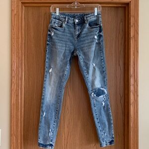 Blank NYC Women’s Distressed Light Blue Skinny Jeans